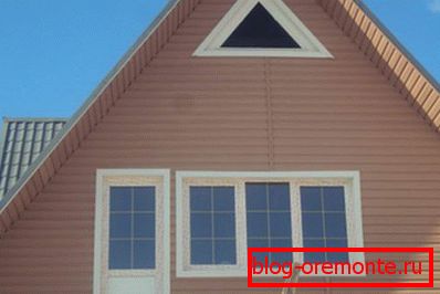 Gable recortado revestimiento