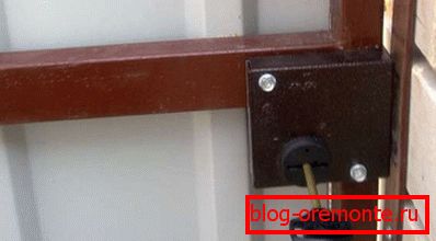 Bloquear en la puerta