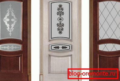 Opciones de acristalamiento para puertas de interior.