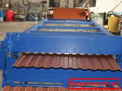 El proceso de producción de corrugado grado C-10.
