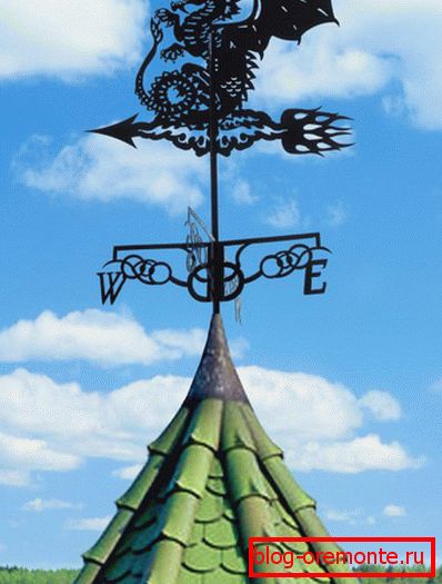 Molino de viento decorativo dragón