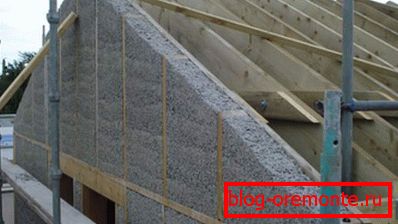 Rendimiento de aislamiento externo con lana mineral.