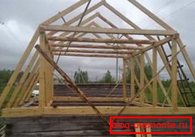 Instalación de vigas superiores.
