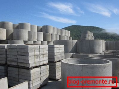 Surtido de productos de hormigón.