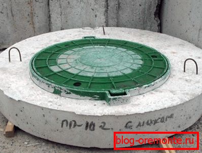 Tapa de pozo de concreto