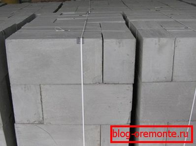 Bloques de hormigón con dimensiones y proporciones exactas, no es necesario ajustar nada al colocar