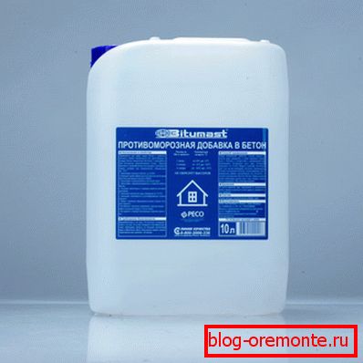 El más utilizado en el trabajo de aditivos que pueden soportar la congelación del agua en el frío.