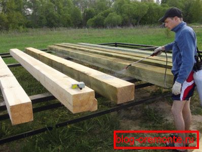 Para acelerar el procesamiento de la madera, use un spray especial (como en la foto) Para acelerar el procesamiento de la madera, use un spray especial (como en la foto)