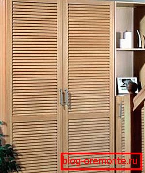 Puertas para armarios de persianas. Puertas para armarios de persianas.