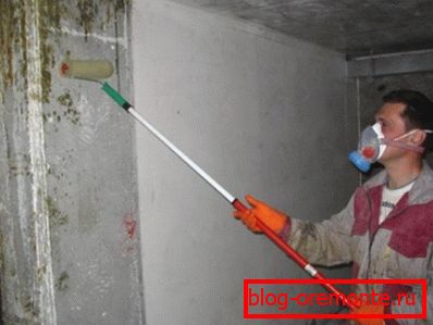Impermeabilización del sótano con vidrio líquido. Impermeabilización del sótano con vidrio líquido.