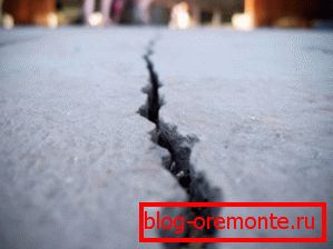 La inyección es una forma efectiva de reparar grietas en el concreto. La inyección es una forma efectiva de reparar grietas en el concreto.