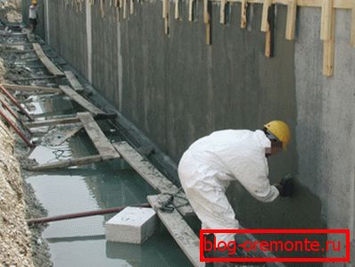 El uso de aditivos en la construcción a gran escala. El uso de aditivos en la construcción a gran escala.