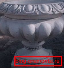Incluso los elementos decorativos se pueden hacer a partir de una composición a base de yeso. Incluso los elementos decorativos se pueden hacer a partir de una composición a base de yeso.