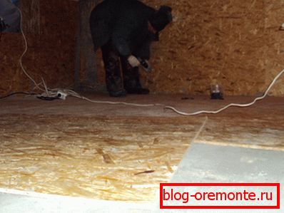 Cómo arreglar el OSB al piso de concreto por ti mismo Cómo arreglar el OSB al piso de concreto por ti mismo