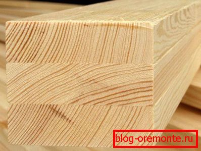 La madera laminada encolada causa desconfianza en muchos constructores, ya que no puede proporcionar la resistencia necesaria y no deja pasar el aire. La madera laminada encolada causa desconfianza en muchos constructores, ya que no puede proporcionar la resistencia necesaria y no deja pasar el aire.