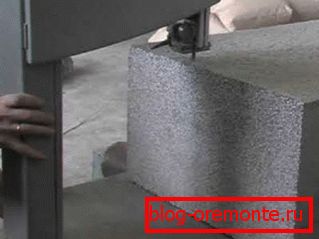 El material está bien cortado por sierras convencionales, no se requiere corte de disco ni perforación con diamante de agujeros en el concreto El material está bien cortado por sierras convencionales, no se requiere corte de disco ni perforación con diamante de agujeros en el concreto