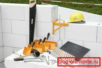 El conjunto mínimo de herramientas. El conjunto mínimo de herramientas.
