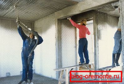 Se puede pulverizar sobre cualquier superficie. Se puede pulverizar sobre cualquier superficie.