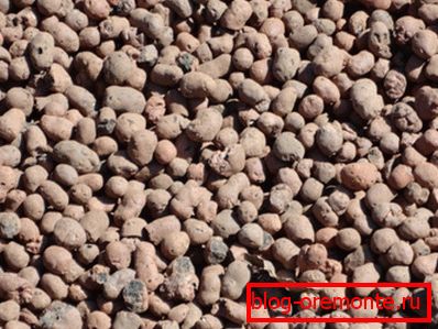 En la foto - gránulos de arcilla expandida En la foto - gránulos de arcilla expandida