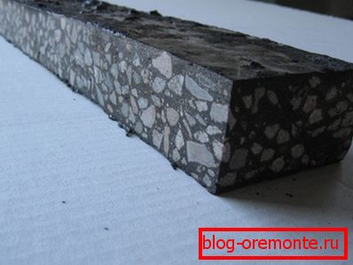 En la foto - muestra de cobertura para investigación de laboratorio. En la foto - muestra de cobertura para investigación de laboratorio.