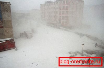 En la foto - invierno en Anadyr. En enero, la temperatura baja a -45 grados. En la foto - invierno en Anadyr. En enero, la temperatura baja a -45 grados.