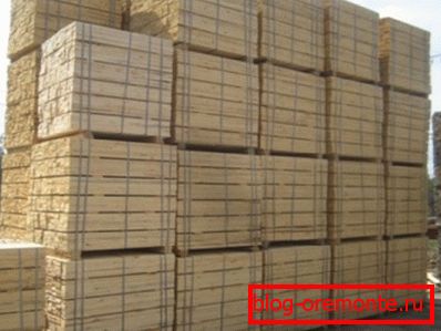 La foto muestra la máquina de carpintería de producto terminado. La foto muestra la máquina de carpintería de producto terminado.