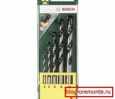 Un conjunto de taladros BOSCH