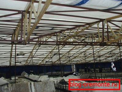 Calentamiento de la estructura con la ayuda de teplyak. Calentamiento de la estructura con la ayuda de teplyak.