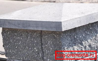 Es muy importante que la cubierta cuelgue sobre el poste, de lo contrario la protección contra la humedad será inadecuada. Es muy importante que la cubierta cuelgue sobre el poste, de lo contrario la protección contra la humedad será inadecuada.