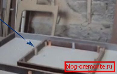 Fregadero encofrado apoyado desde el interior. Fregadero encofrado apoyado desde el interior.
