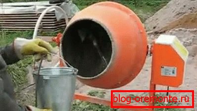 Lo primero en el tambor es el agua. Lo primero en el tambor es el agua.