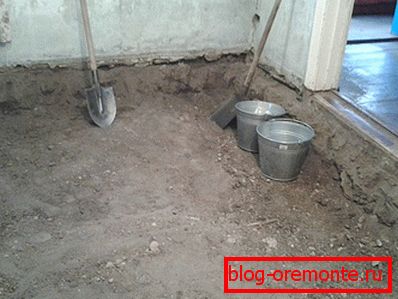 Preparando el suelo para hormigón vertido.