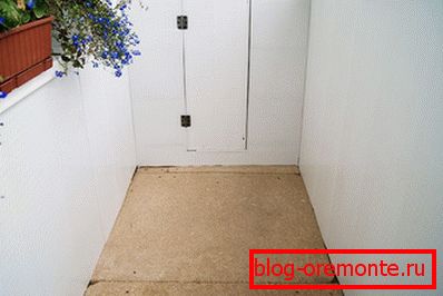 La base del aglomerado en el balcón.