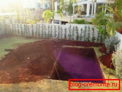 La ubicación de la piscina es muy importante. La ubicación de la piscina es muy importante.