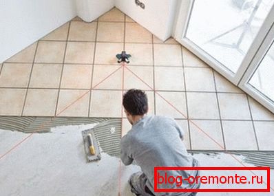 Hormigón liso permite la instalación de baldosas. Hormigón liso permite la instalación de baldosas.