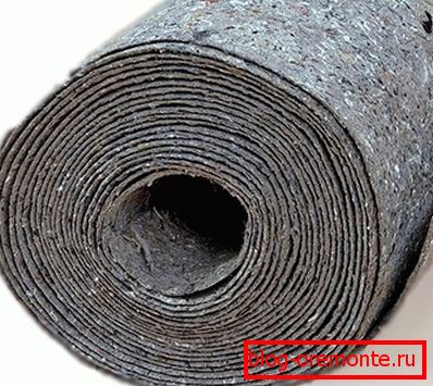 Forro de lana bajo linóleo sobre piso de concreto. Forro de lana bajo linóleo sobre piso de concreto.
