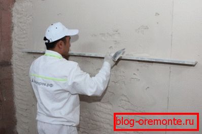 Trabajos de enlucido. Trabajos de enlucido.