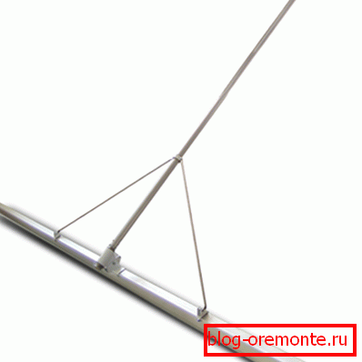 Cuide la guía horizontal, ya que cualquier defecto hará que la herramienta quede inutilizable. Cuide la guía horizontal, ya que cualquier defecto hará que la herramienta quede inutilizable.