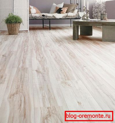 Laminado de roble ligero