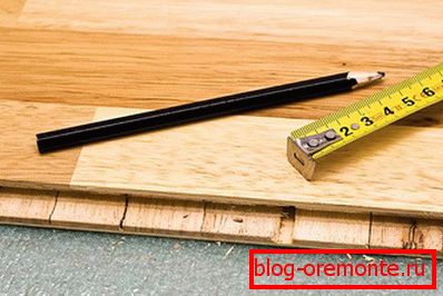 Colocación de parquet artificial