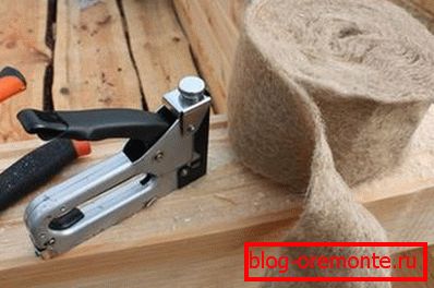 Es mejor fijar el compactador en la viga con una grapadora Es mejor fijar el compactador en la viga con una grapadora