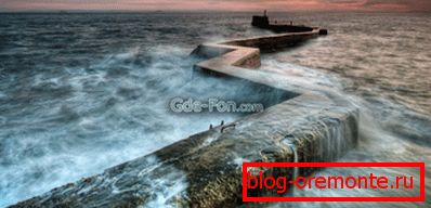 Rompeolas recogidos de los tipos de hormigón más duraderos. Rompeolas recogidos de los tipos de hormigón más duraderos.
