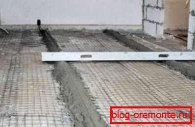 Nivelando el suelo con balizas.