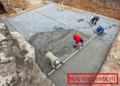 Verter la solución sobre una base previamente preparada. Verter la solución sobre una base previamente preparada.