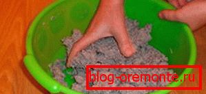 Papier mache amasando